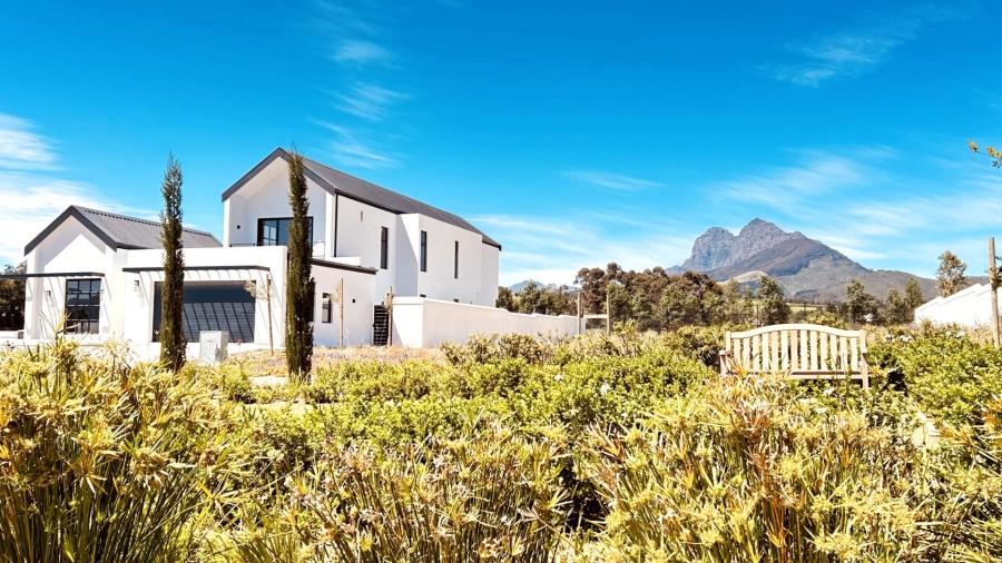 4 Bedroom Property for Sale in Klapmuts Western Cape